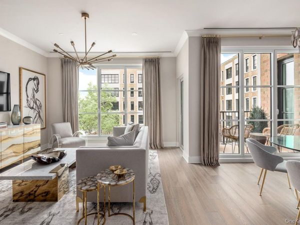 100 Garvies Point Road, Unit 1312, Glen Cove, NY 11542