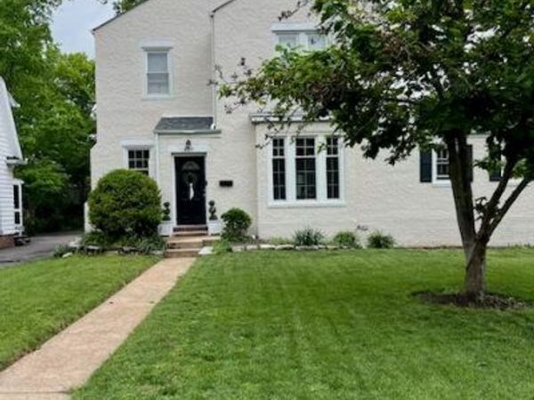 469 Catalina Avenue , Webster Groves, MO 63119