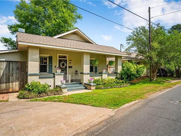 1015 WASHINGTON Street , Natchitoches, LA 71457