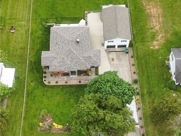 3005 Mount Vernon Drive, Hurricane, WV 25526