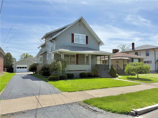 212 E Meyer Ave, New Castle, PA 16105