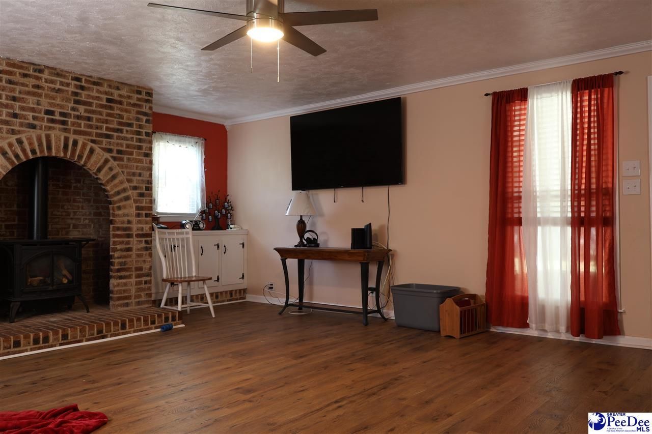 14 Hamden Circle Photo 10