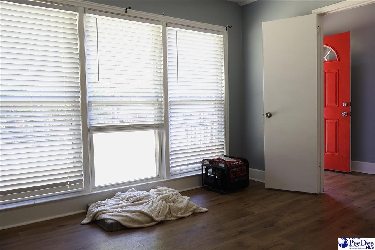 14 Hamden Circle Photo 7