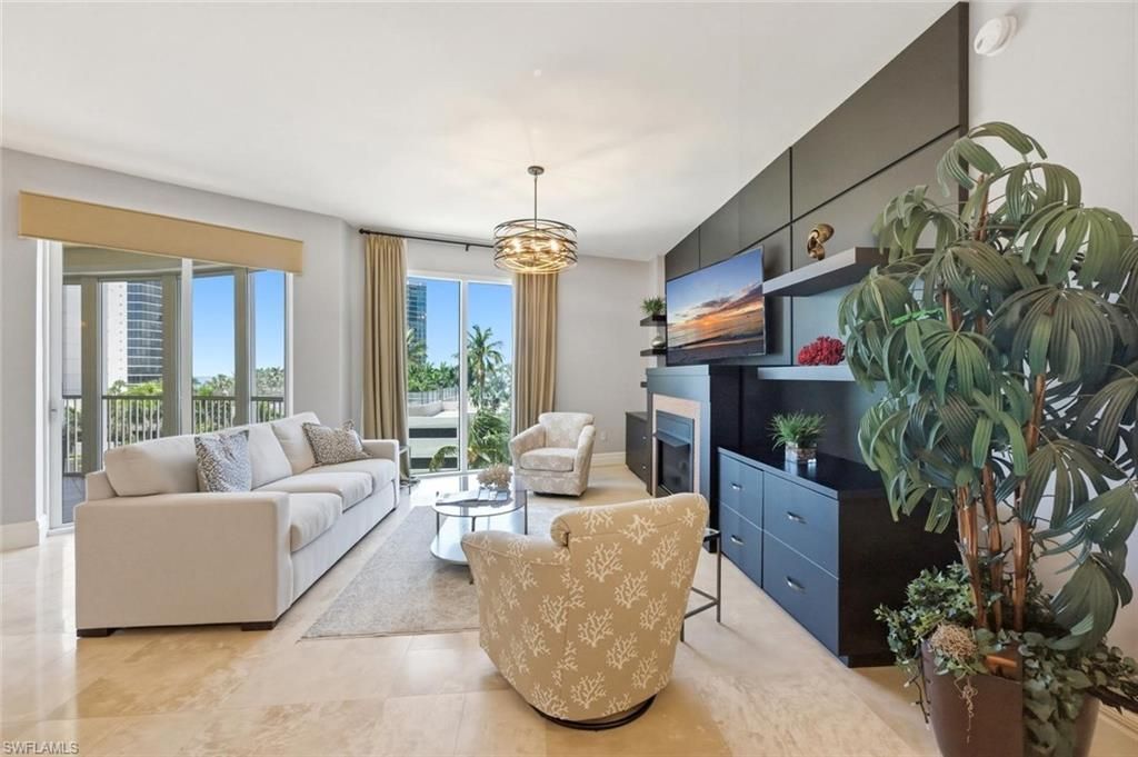 4501 Gulf Shore Blvd N, Unit 404, Naples, FL 34103 Photo