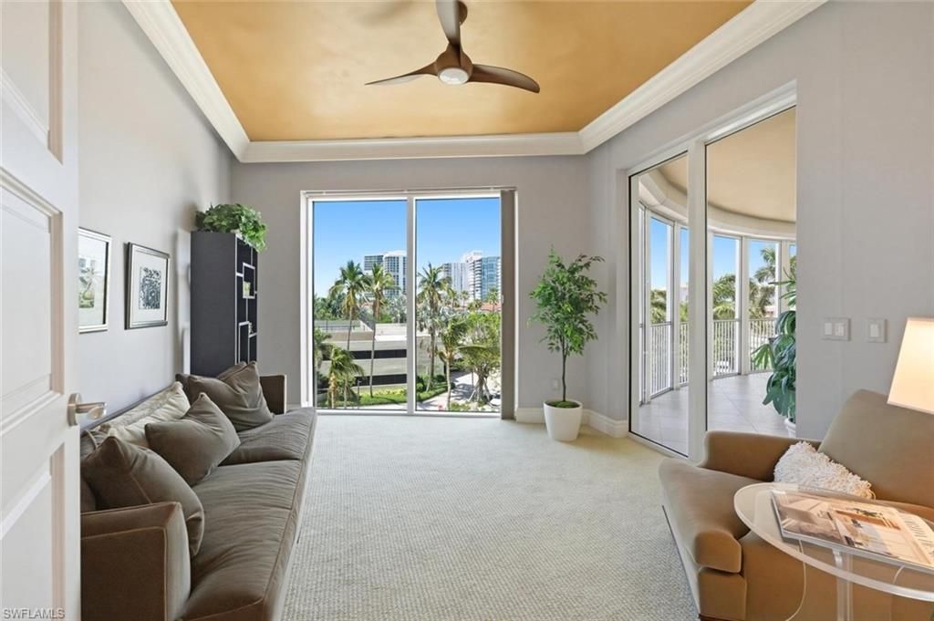 4501 Gulf Shore Blvd N, Unit 404, Naples, FL 34103 Photo
