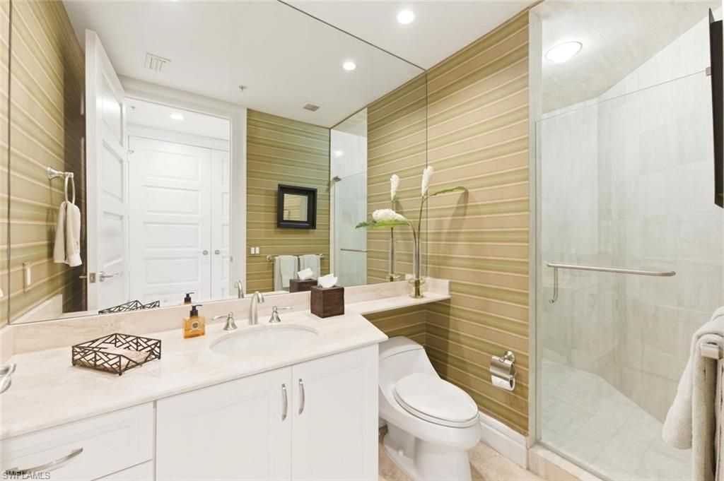4501 Gulf Shore Blvd N, Unit 404, Naples, FL 34103 Photo