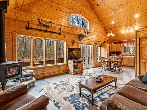 39611 Wilderness Lane, Hinckley, MN 55037