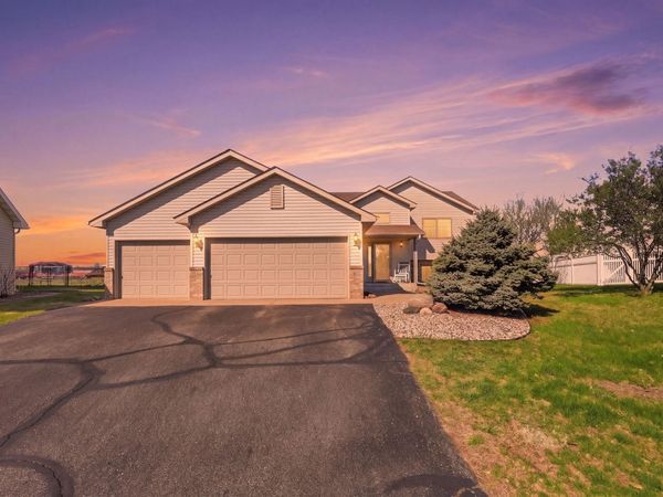 327 4th Avenue SE, Saint Joseph, MN 56374