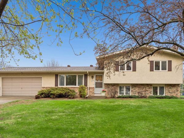 8224 Toledo Avenue N, Brooklyn Park, MN 55443