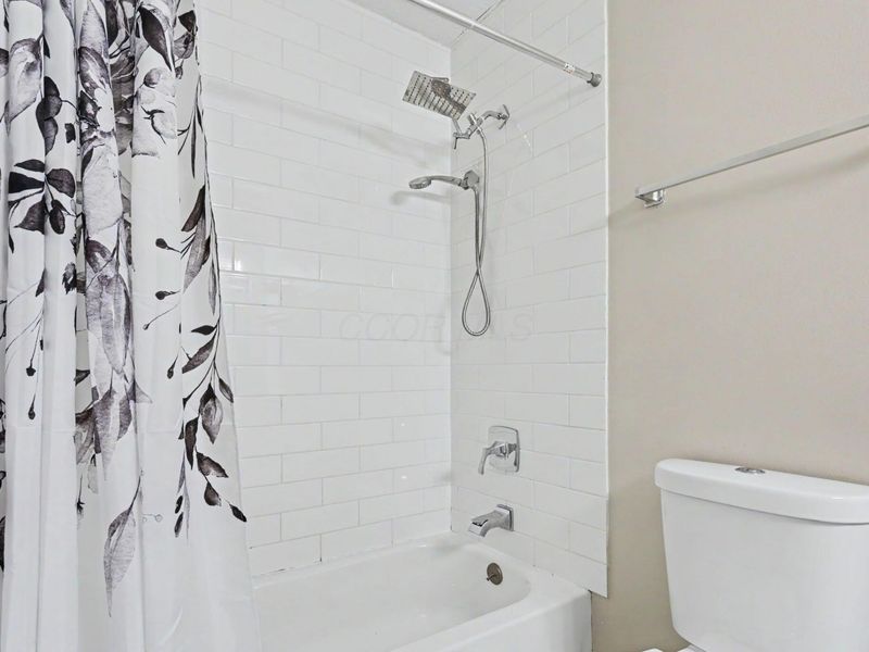 3974 Declaration Drive, Columbus, OH 43230 Photo 10