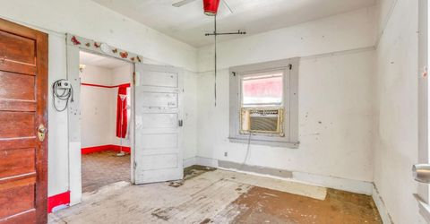 4809 Parker Ave, Sacramento, CA 95820 Photo