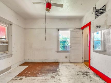 4809 Parker Ave, Sacramento, CA 95820 Photo
