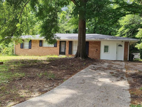 7327 Howard Circle, Jonesboro, GA 30236