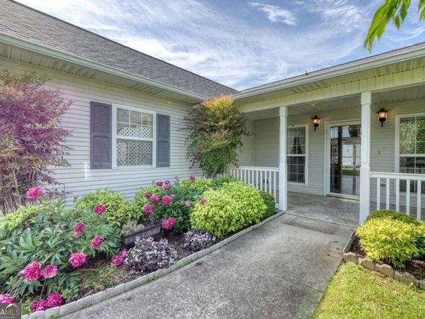 15 Westward Lane, Blue Ridge, GA 30513