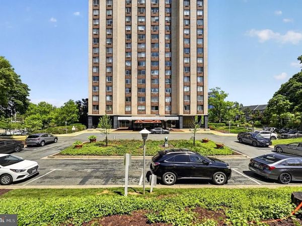 9701 FIELDS ROAD, Unit 200, GAITHERSBURG, MD 20878