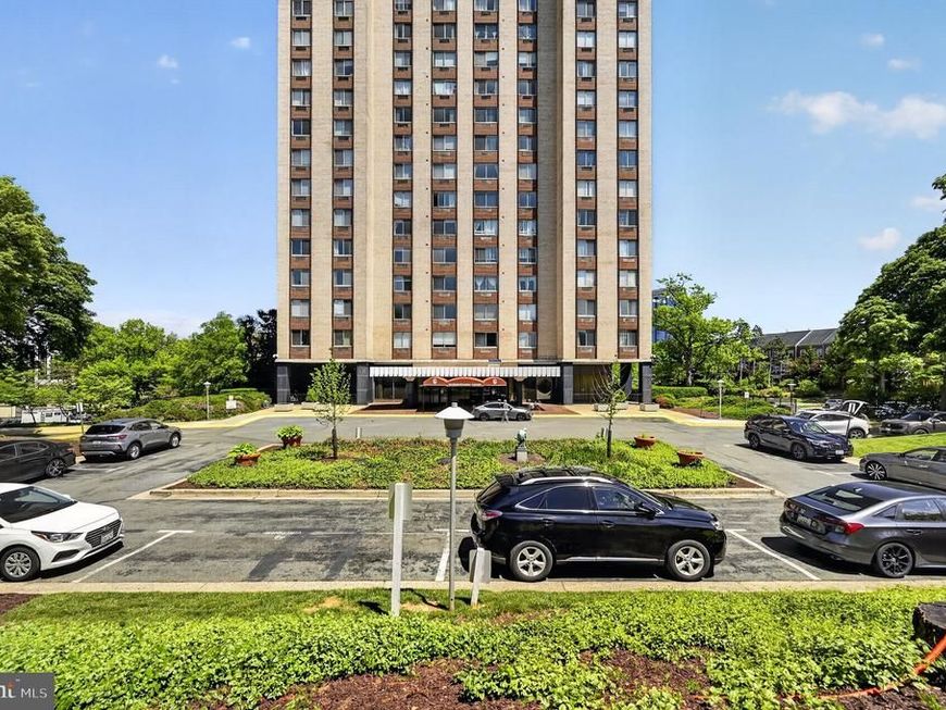 9701 Fields Road, Unit 200, Gaithersburg, MD 20878 Main Photo