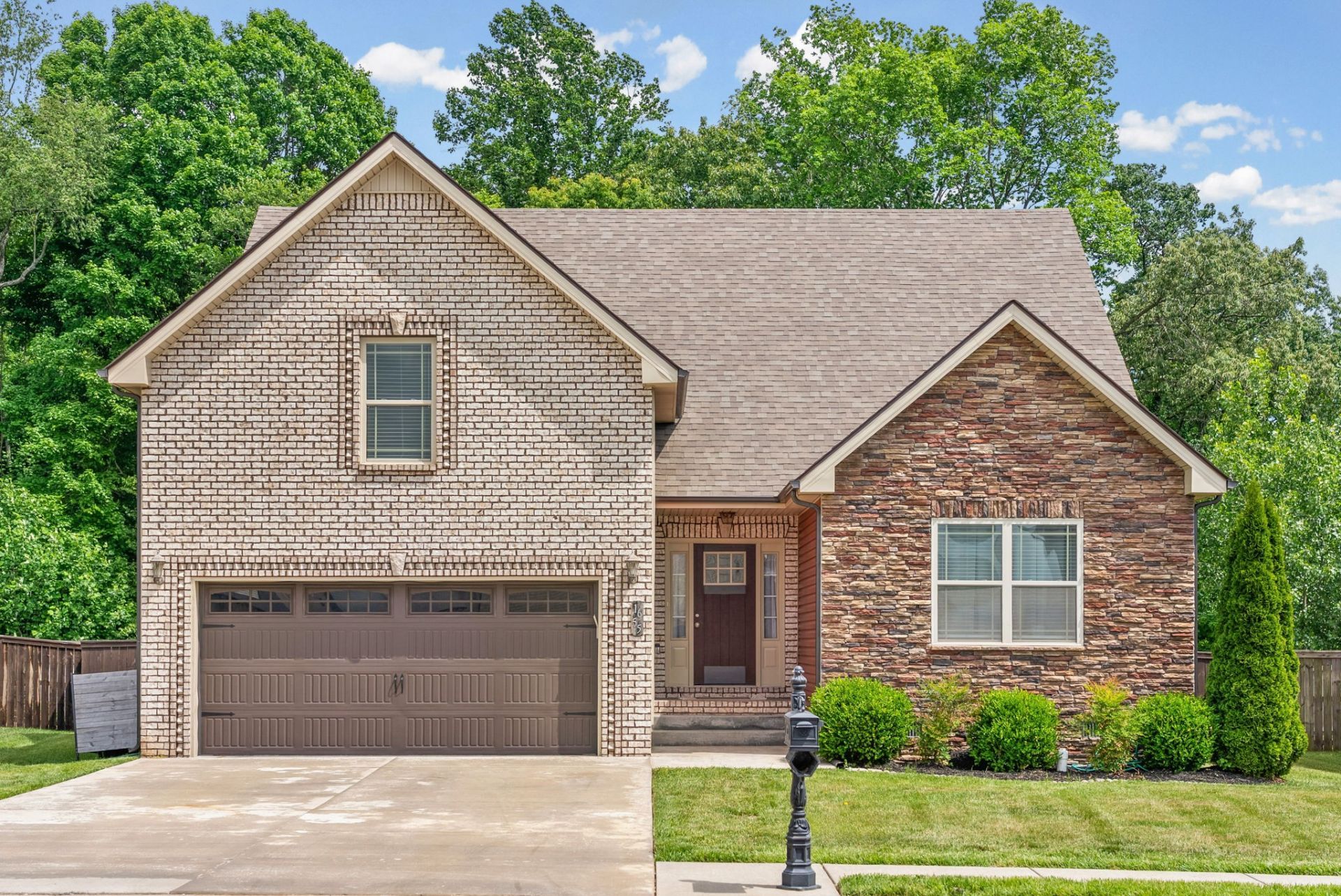 1655 Ellie Piper Cir, Clarksville, TN 37043 Main Photo