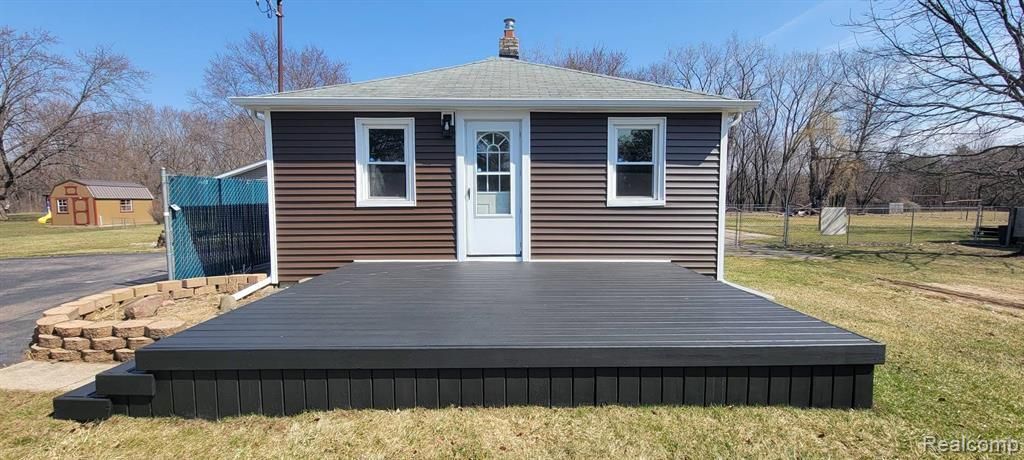 1201 Glendale Street , Burton, MI 48509 Main Photo