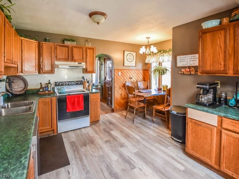 8178 Navarre Road SW, Massillon, OH 44646 Photo 37