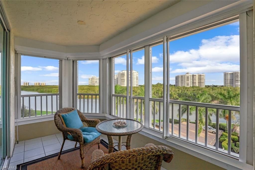 21 Bluebill Ave , Unit B401, Naples, FL 34108 Photo