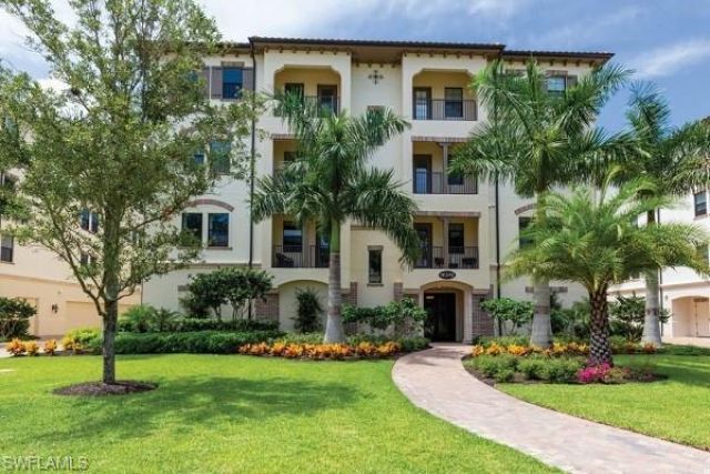 16382 Viansa Way, Unit 3-102, Naples, FL 34110 Photo