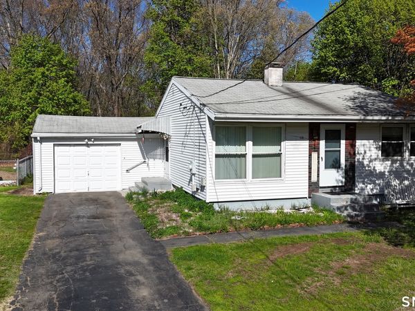 118 Bradley , Derby, CT 06418