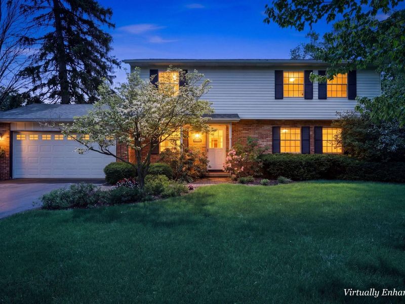 2245 Lane Road, Columbus, OH 43220 Photo 1