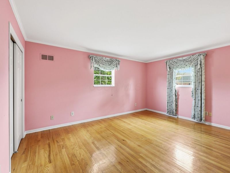 2245 Lane Road, Columbus, OH 43220 Photo 17