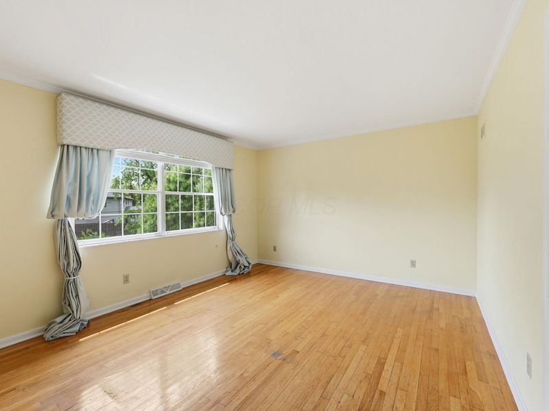 2245 Lane Road, Columbus, OH 43220 Photo 27