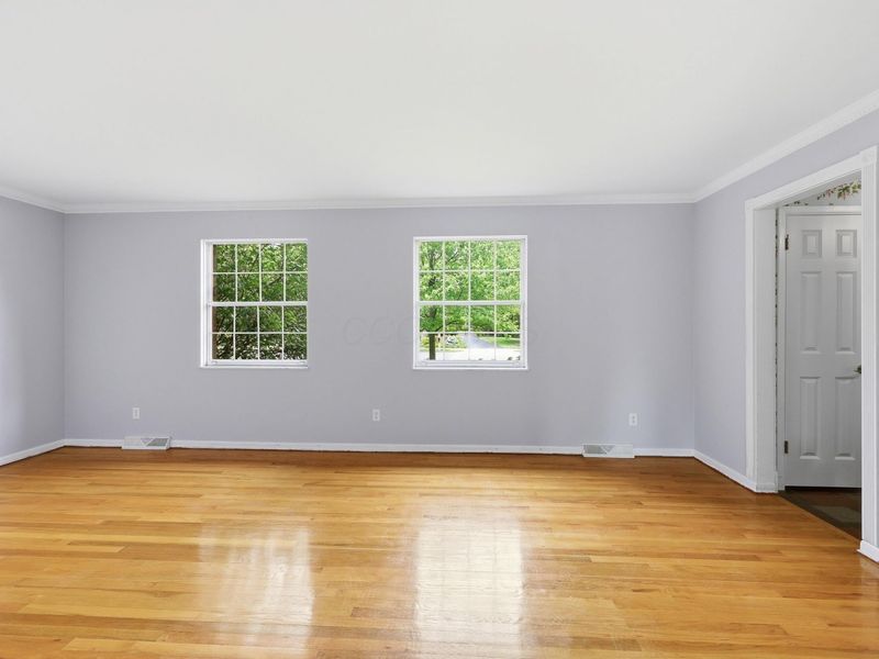 2245 Lane Road, Columbus, OH 43220 Photo 7