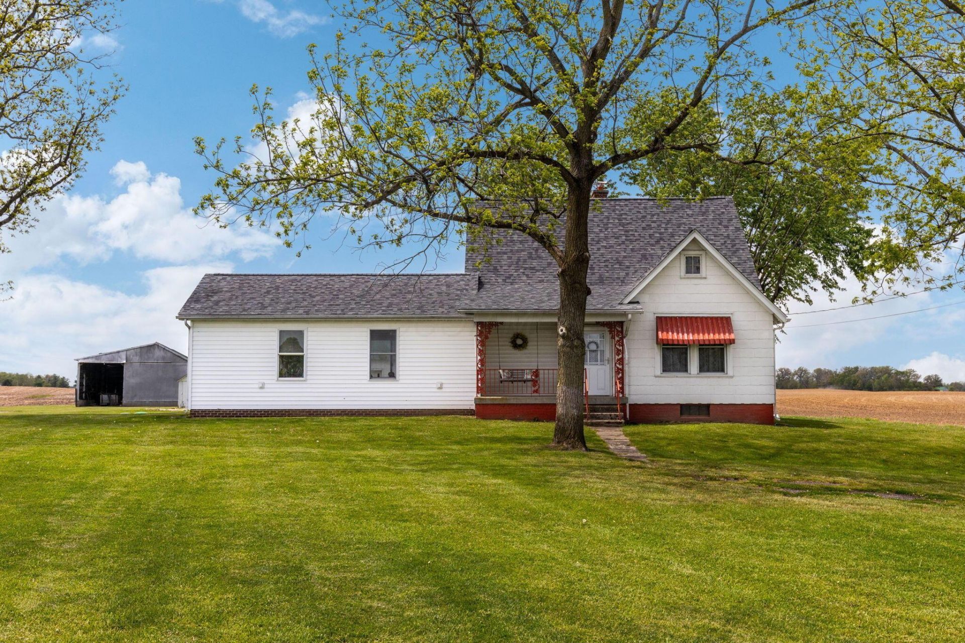 12501 Walker Road , Ashville, OH 43103 Main Photo