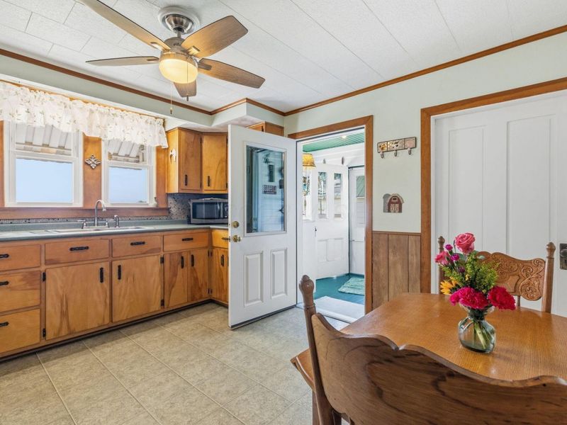 12501 Walker Road, Ashville, OH 43103 Photo 10