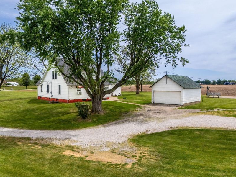 12501 Walker Road, Ashville, OH 43103 Photo 2