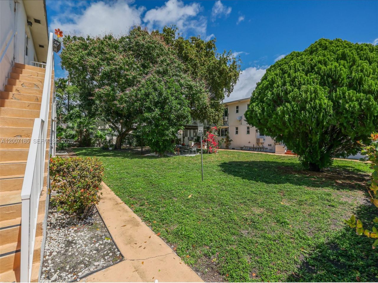 7407 Byron Ave, Unit 3, Miami Beach, FL 33141 Photo