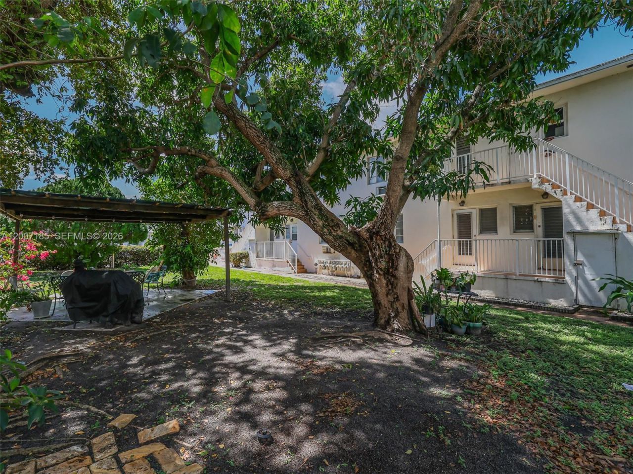 7407 Byron Ave, Unit 3, Miami Beach, FL 33141 Photo
