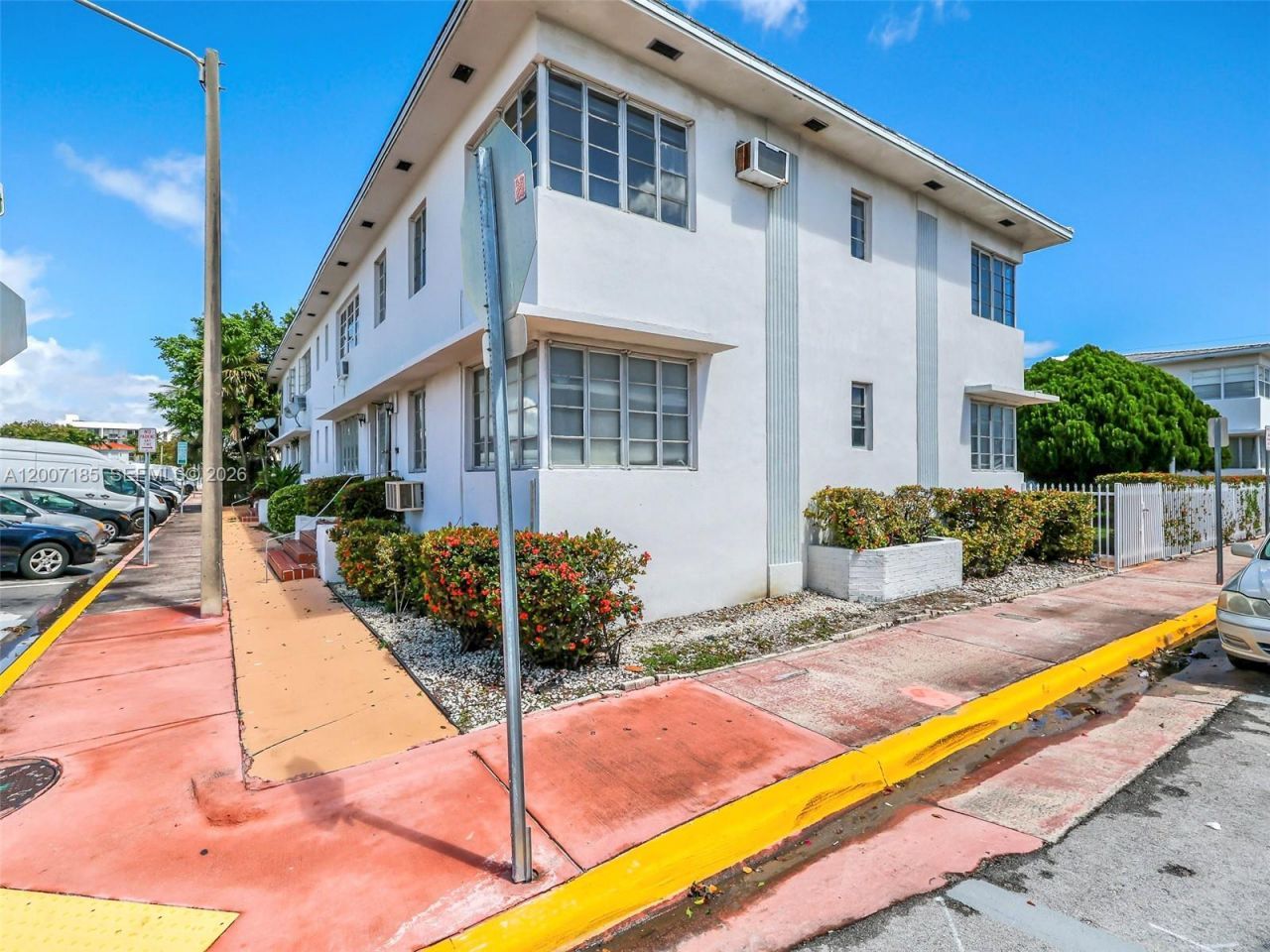 7407 Byron Ave, Unit 3, Miami Beach, FL 33141 Photo