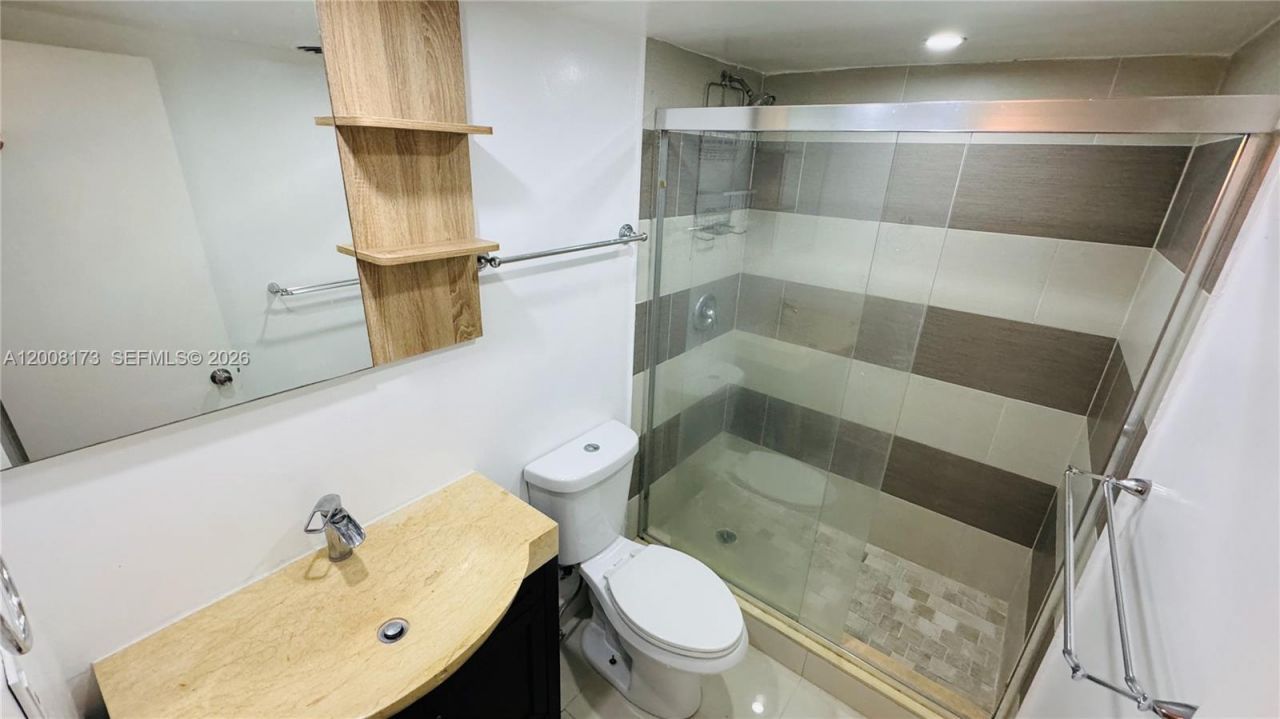1120 102nd St , Unit 7, Bay Harbor Islands, FL 33154 Photo