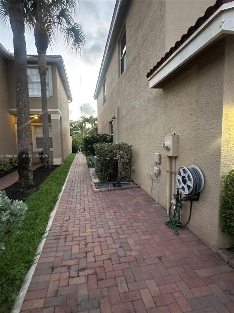 7587 Topiary Ave , Boynton Beach, FL 33437 Photo