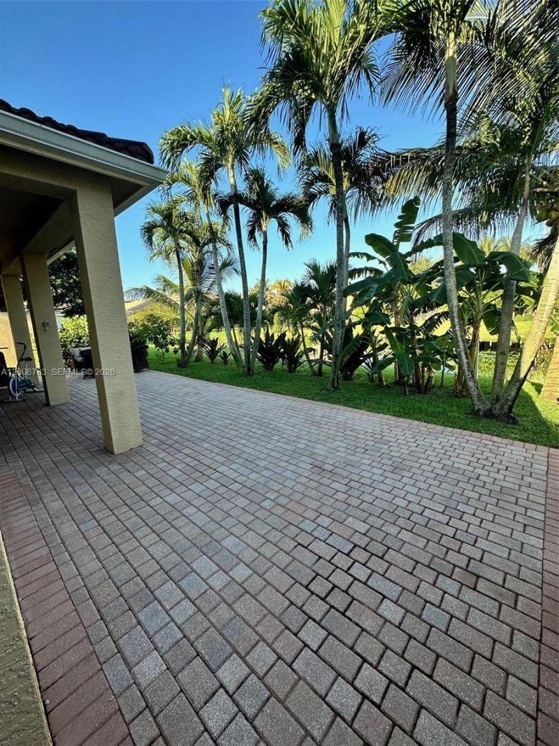 7587 Topiary Ave , Boynton Beach, FL 33437 Photo