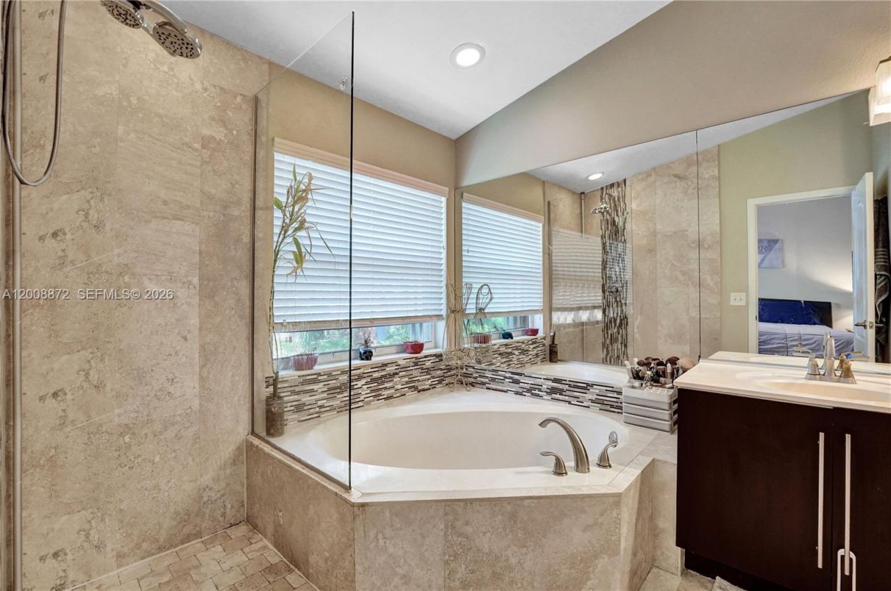 13206 NW 7th Pl , Plantation, FL 33325 Photo