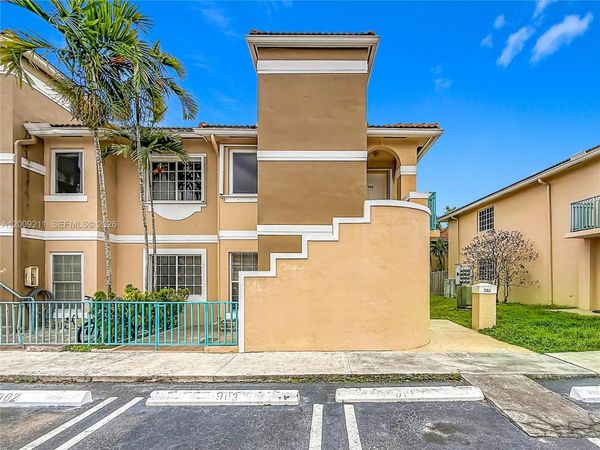 6466 SW 130th Pl , Unit 902, Miami, FL 33183