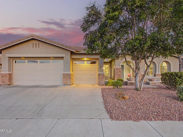 2813 W SOUSA Drive, Anthem, AZ 85086
