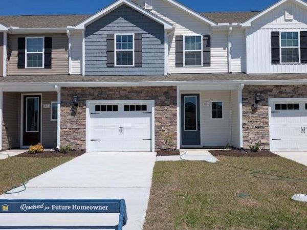 93 Commons View Drive, Hampstead, NC 28443