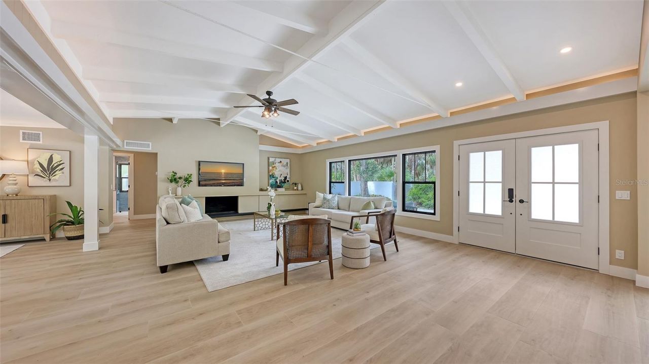 7345 Pine Needle Road, Sarasota, FL 34242 Photo