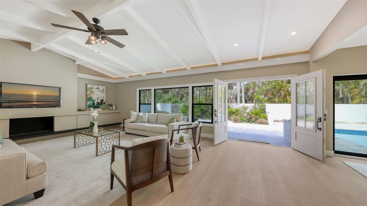 7345 Pine Needle Road, Sarasota, FL 34242 Photo