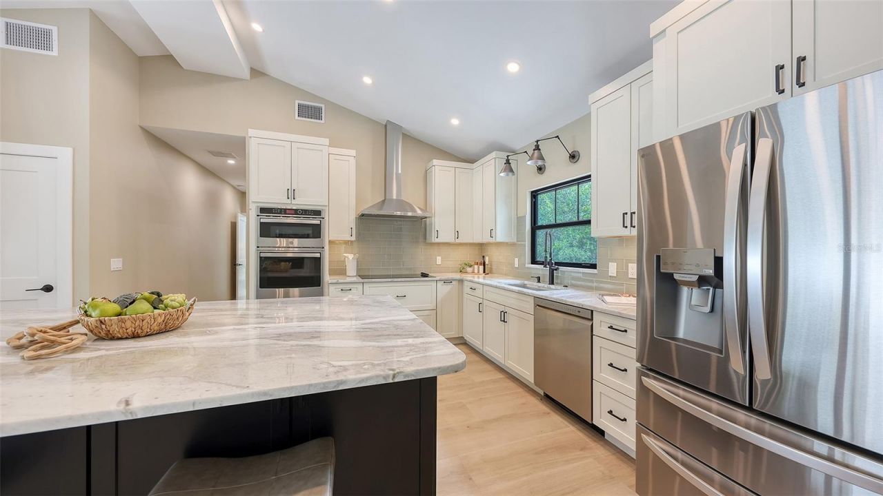 7345 Pine Needle Road, Sarasota, FL 34242 Photo