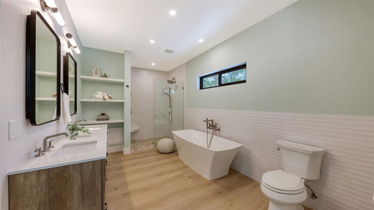 7345 Pine Needle Road, Sarasota, FL 34242 Photo