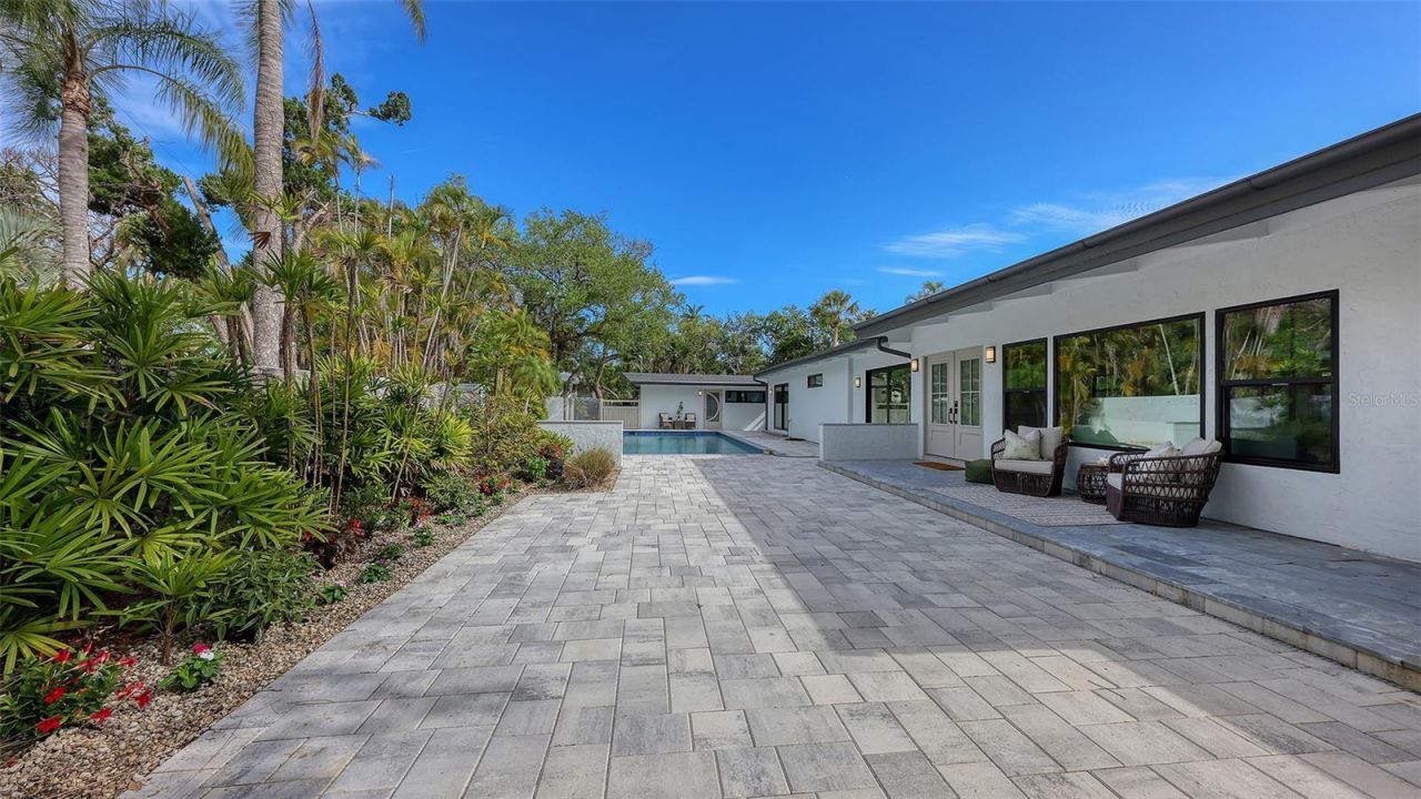 7345 Pine Needle Road, Sarasota, FL 34242 Photo
