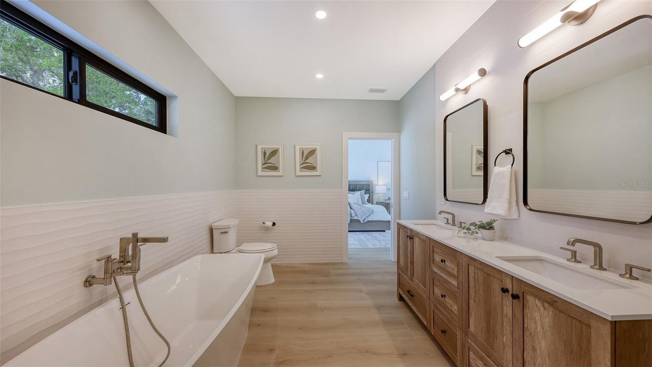 7345 Pine Needle Road, Sarasota, FL 34242 Photo