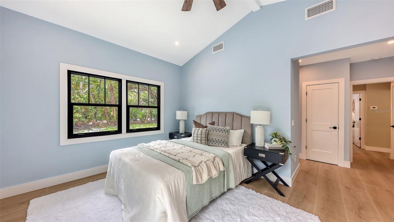 7345 Pine Needle Road, Sarasota, FL 34242 Photo